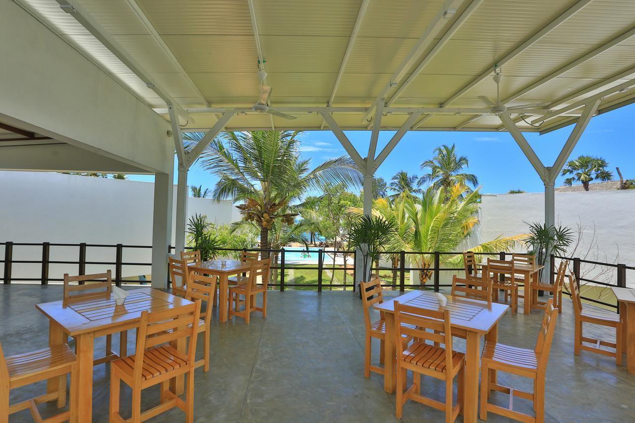 Arugambay Roccos Hotel Arugam Bay Exterior foto