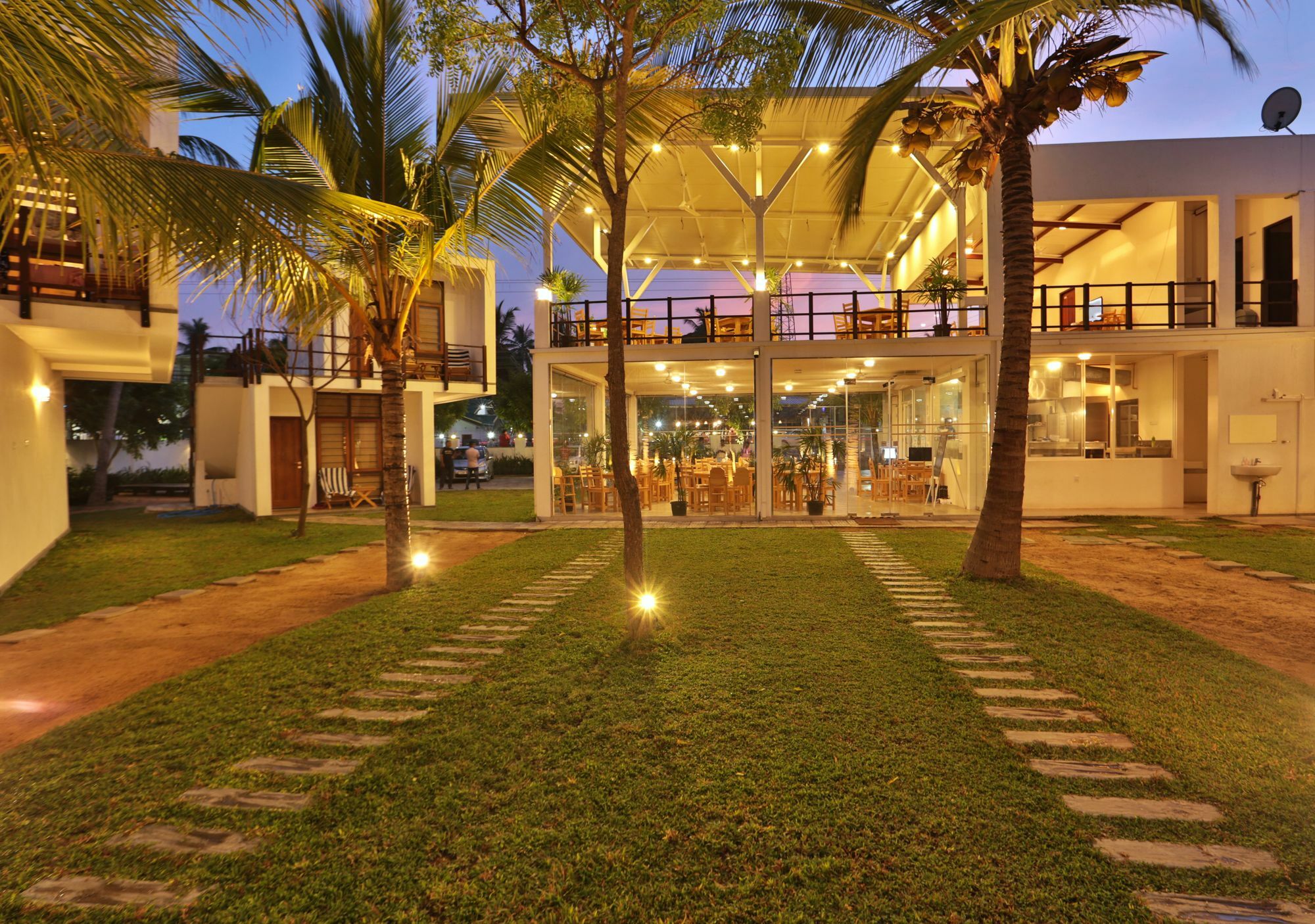 Arugambay Roccos Hotel Arugam Bay Exterior foto